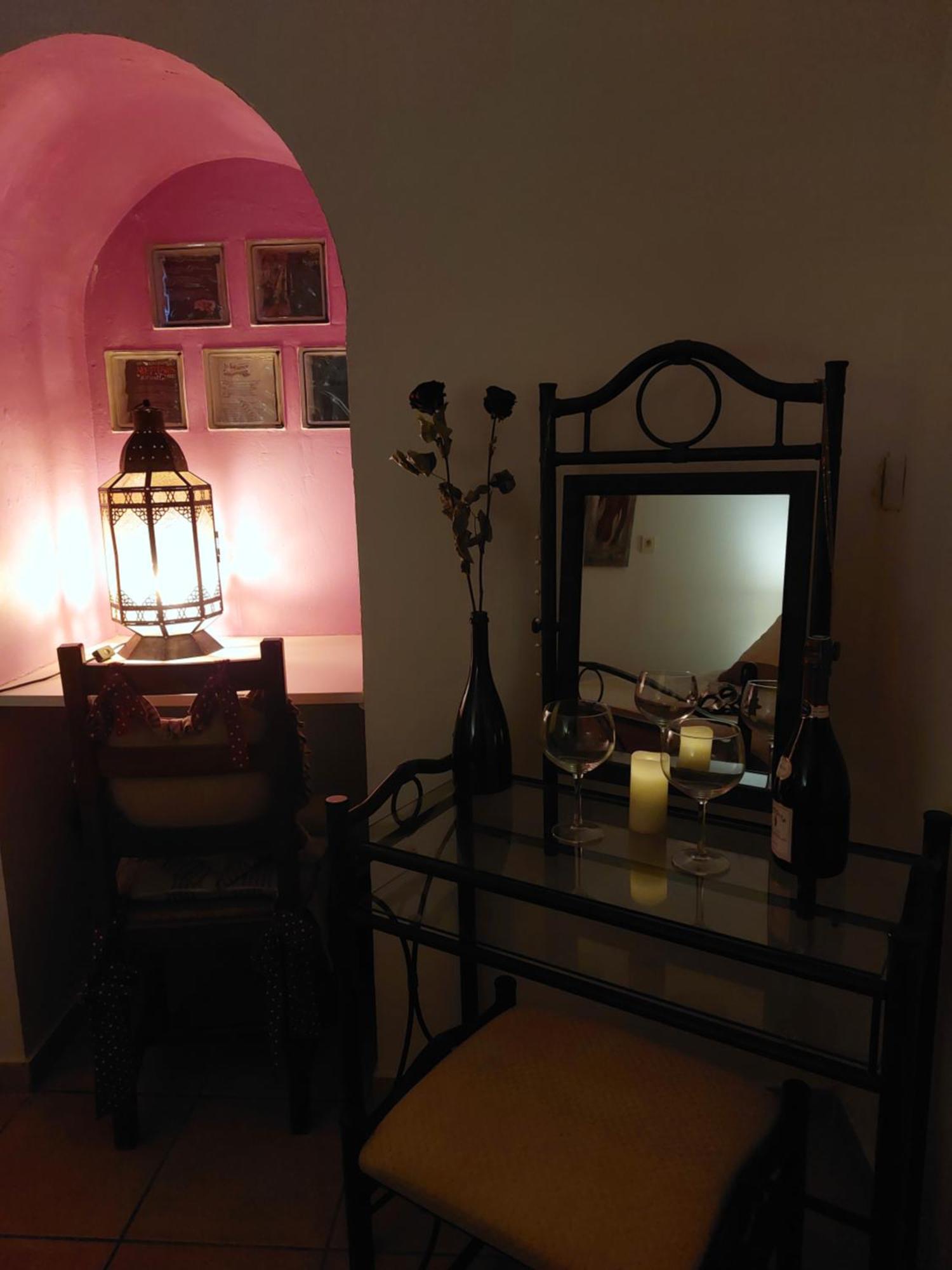 Chambre Love Romantique Avec Spa Privee Calvi (Corsica) Exterior foto